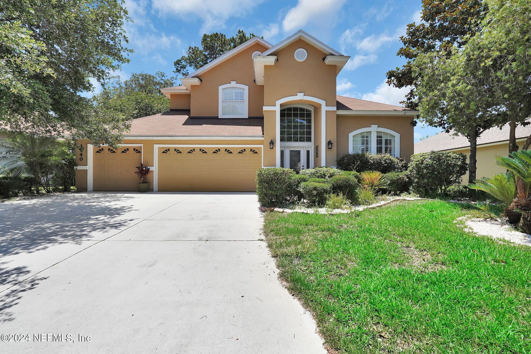 The front of a home she listed in Jacksonville